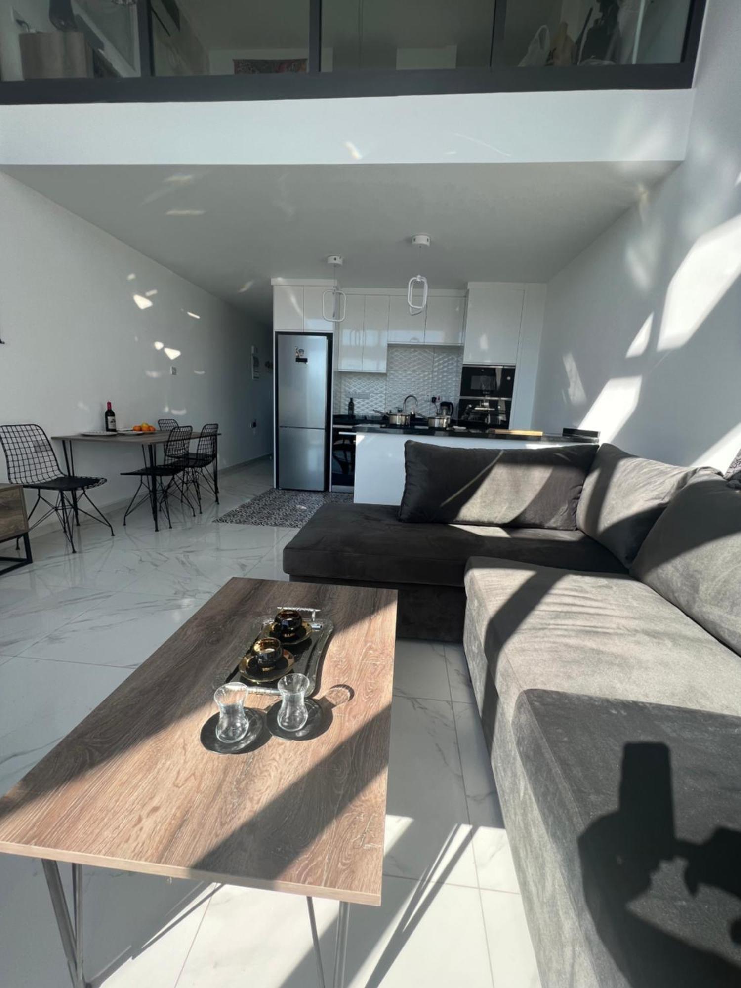 Hermes Penthouse Akanthou Buitenkant foto